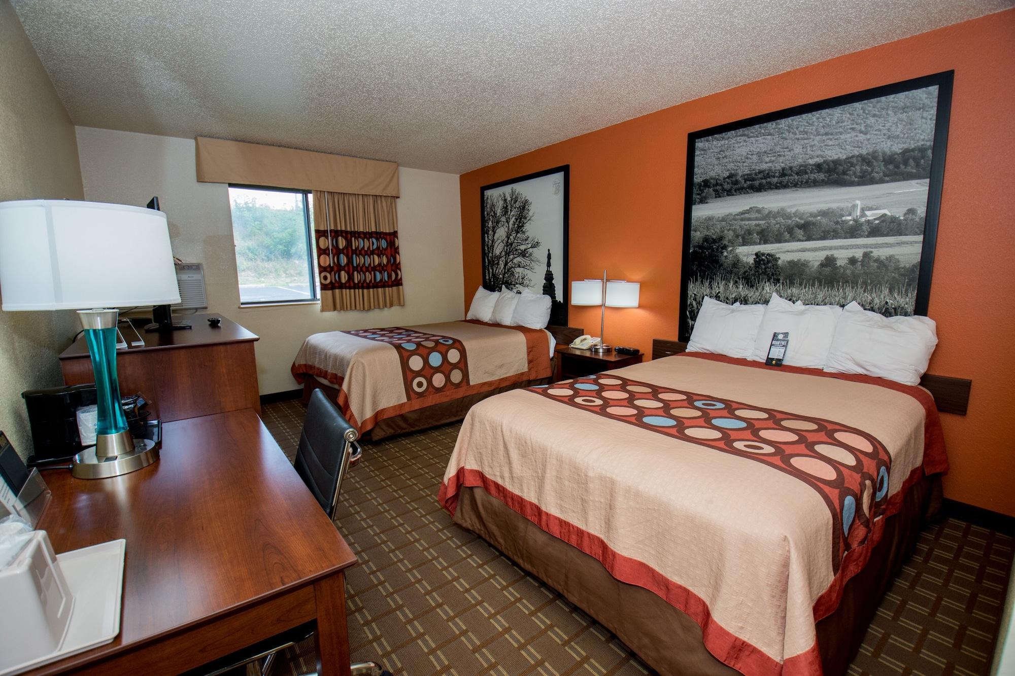 Hotel Super 8 By Wyndham Altoona Extérieur photo