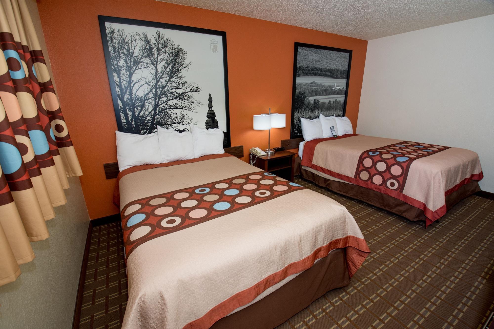 Hotel Super 8 By Wyndham Altoona Extérieur photo
