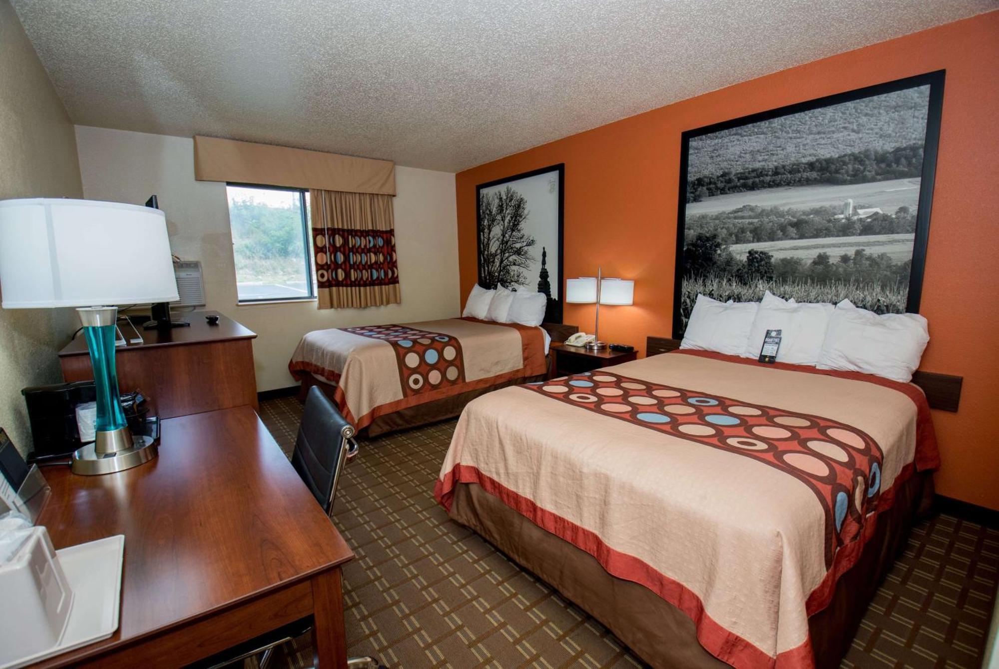Hotel Super 8 By Wyndham Altoona Extérieur photo