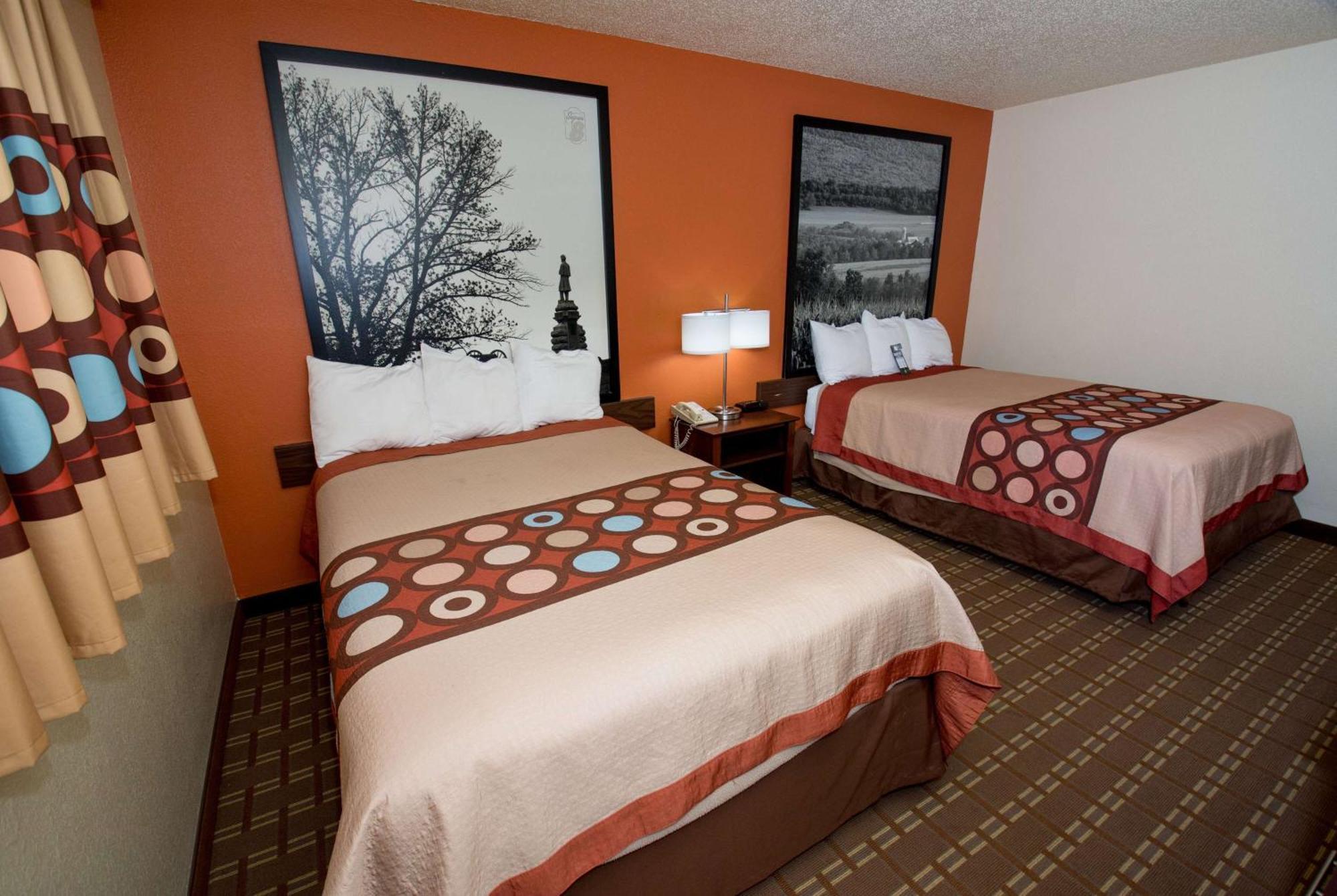 Hotel Super 8 By Wyndham Altoona Extérieur photo